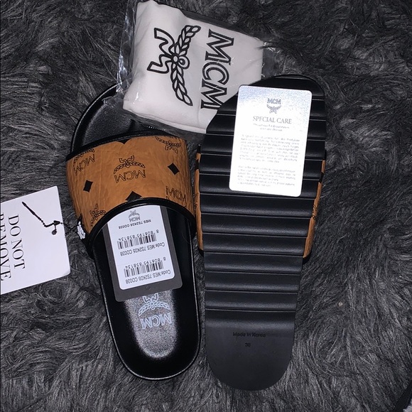 red and black mcm slides - Main Image